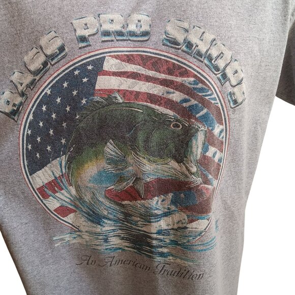 Bass Pro Shops Other - Large Vintage T-shirt Bass Pro Shops Graphic Gray American Flag Fish 90's